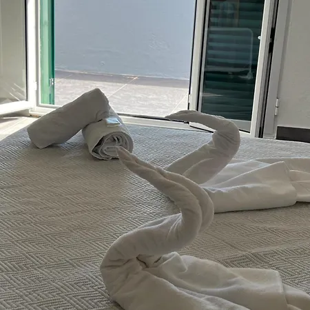 בית נופש Casa A 2 Minutos A Pe De Piscina Natural