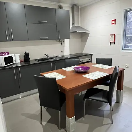 Casa A 2 Minutos A Pe De Piscina Natural