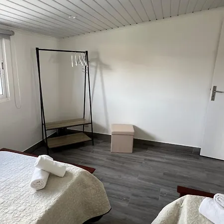 Casa A 2 Minutos A Pe De Piscina Natural *