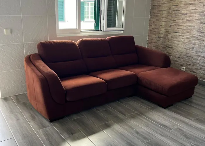 Casa A 2 Minutos A Pe De Piscina Natural * Ponta Delgada