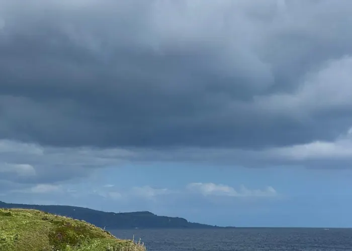 Casa A 2 Minutos A Pe De Piscina Natural