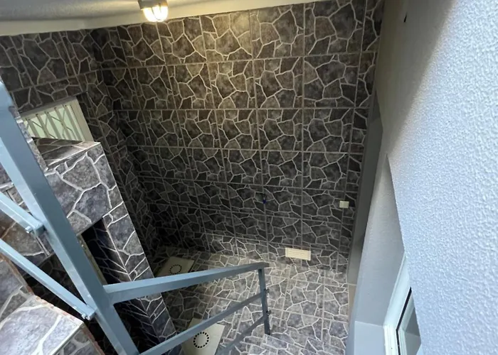 Casa A 2 Minutos A Pe De Piscina Natural * Ponta Delgada